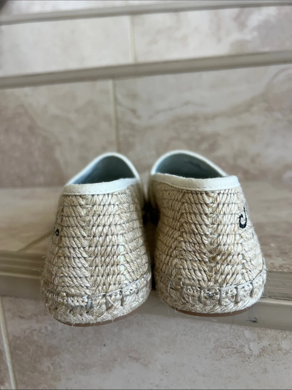 Hand & Foot Care (Shoe Box Label)